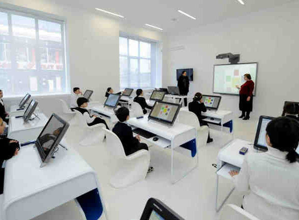 Read more about the article The Future Classroom-Embracing Novel Pedagogies